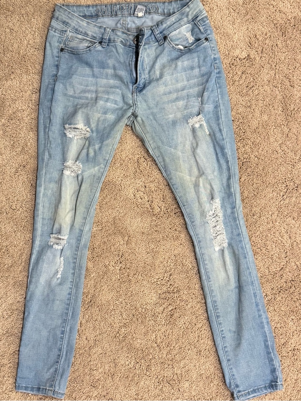 Distressed Light Blue Women’s Skinny Jeans Size: 13 juniors but 8/9 in women’s